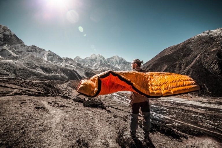 How To Keep a Sleeping Bag Dry (Works Every Time)
